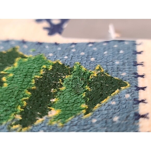 HOME TRENDS~ Winter/Christmas Tree Kitchen Towel READ Description - Picture 9 of 10